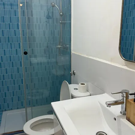Homestay L&a Cozy For 2 Airport River Terrace Lisbon
