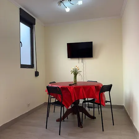 Homestay L&a Cozy For 2 Airport River Terrace